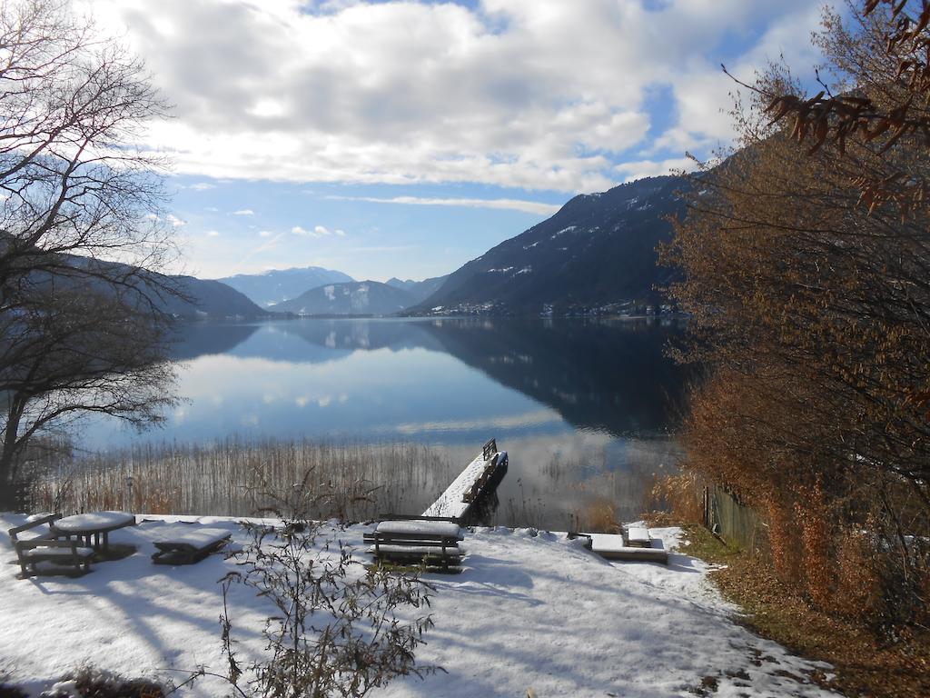Seehaus Karantanien am Ossiacher See Bagian luar foto