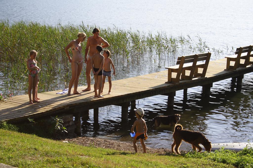 Seehaus Karantanien am Ossiacher See Bagian luar foto