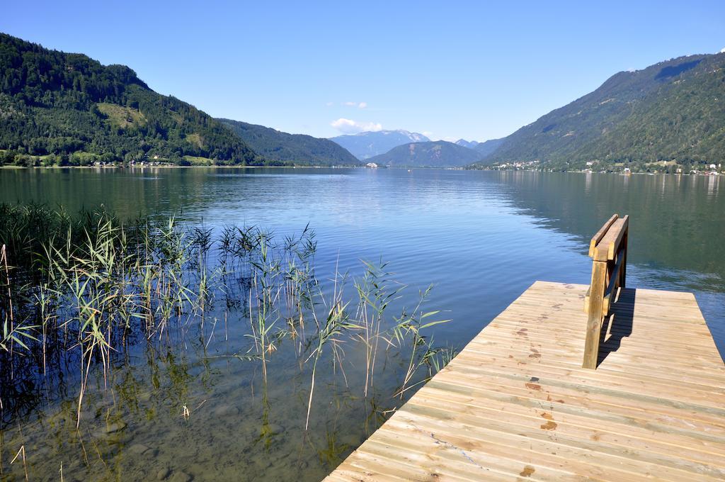 Seehaus Karantanien am Ossiacher See Bagian luar foto