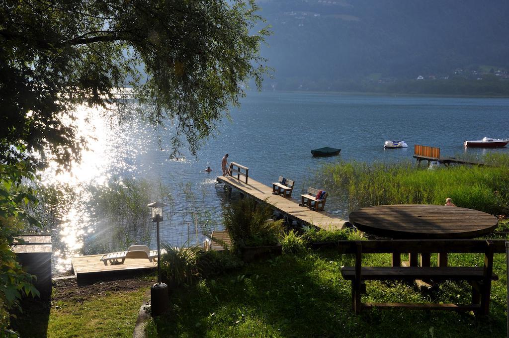 Seehaus Karantanien am Ossiacher See Bagian luar foto